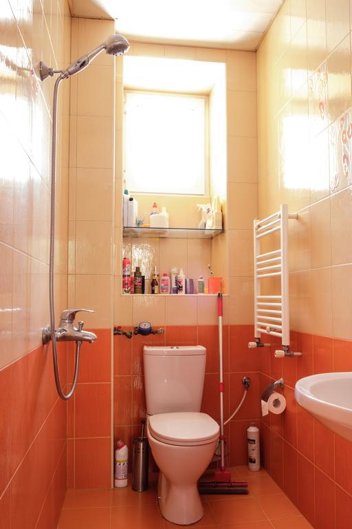 Apartment On Hanrapetutyan Street 예레반 외부 사진